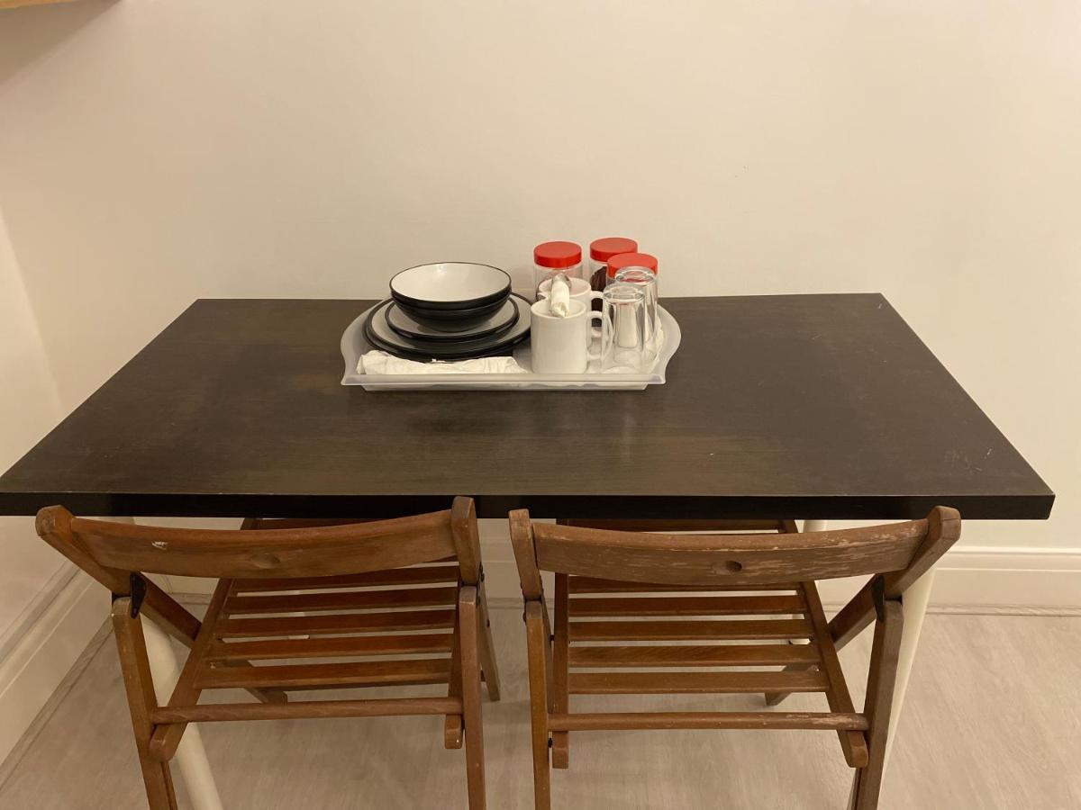 London Rooms With Free Parking 134 Edgware Eksteriør billede
